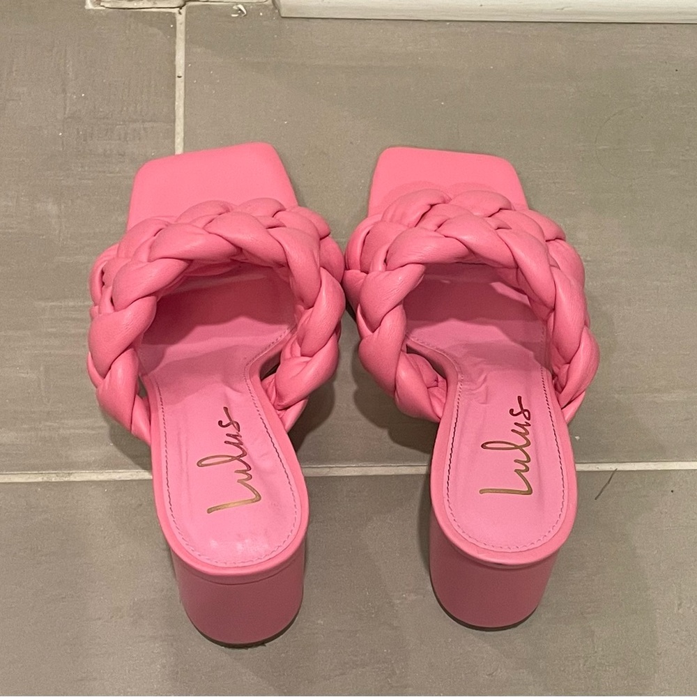 Pink lulus heels - Picture 3 of 3